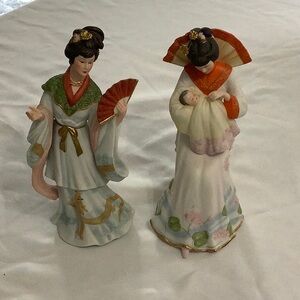 Set of 2 Hand painted Asian Women with Baby and Fan. Tien Hou Figurines.